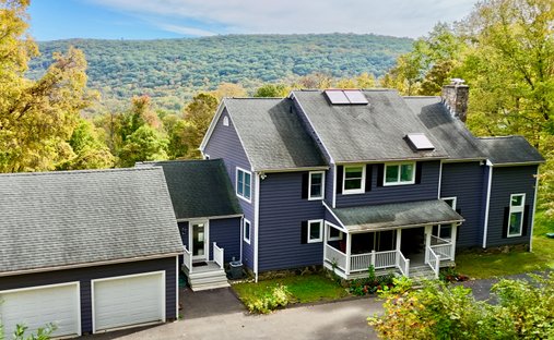 House in Kent, Connecticut, United States 1