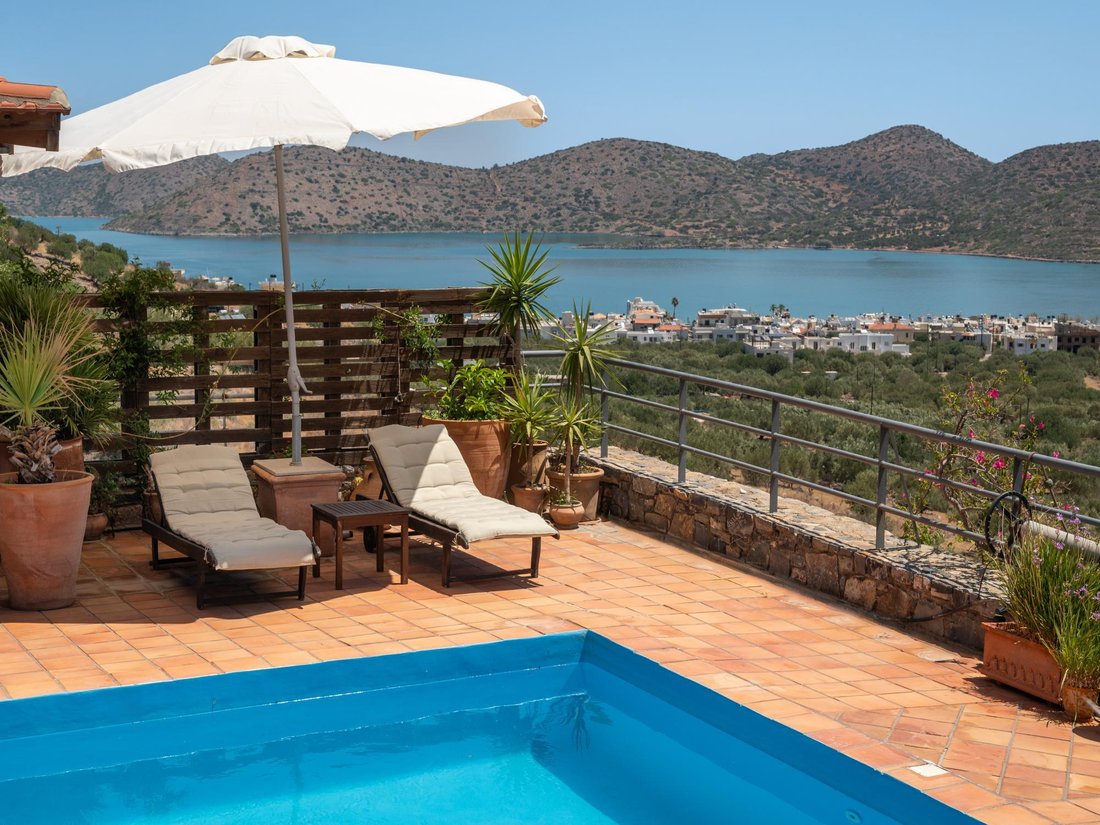 Villa in Community of Elounta, Agios Nikolaos Municipal Unit, Greece 1 - 16294248