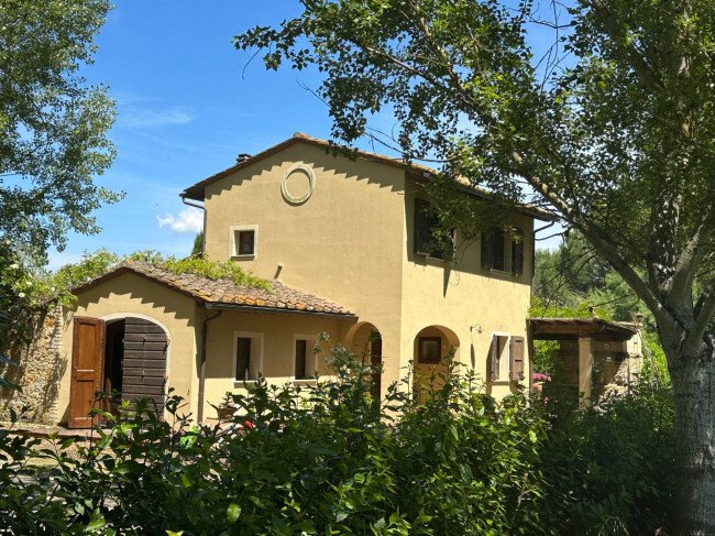 Villa in Casciana Terme Lari, Tuscany, Italy 1 - 16211447