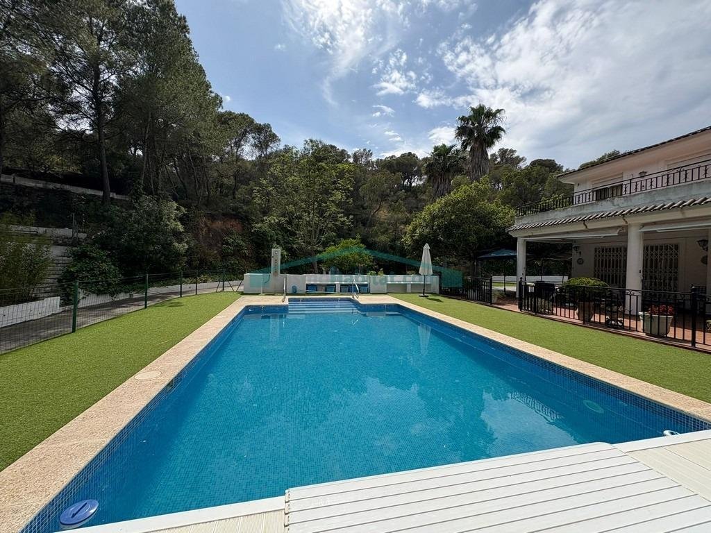 Villa in Gilet, Valencian Community, Spain 2 - 16257841