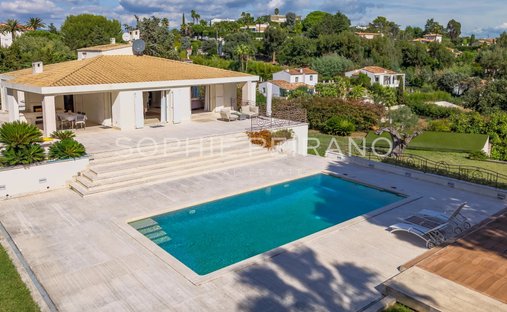 Villa in La Maure-Super Cannes, Vallauris, France 1
