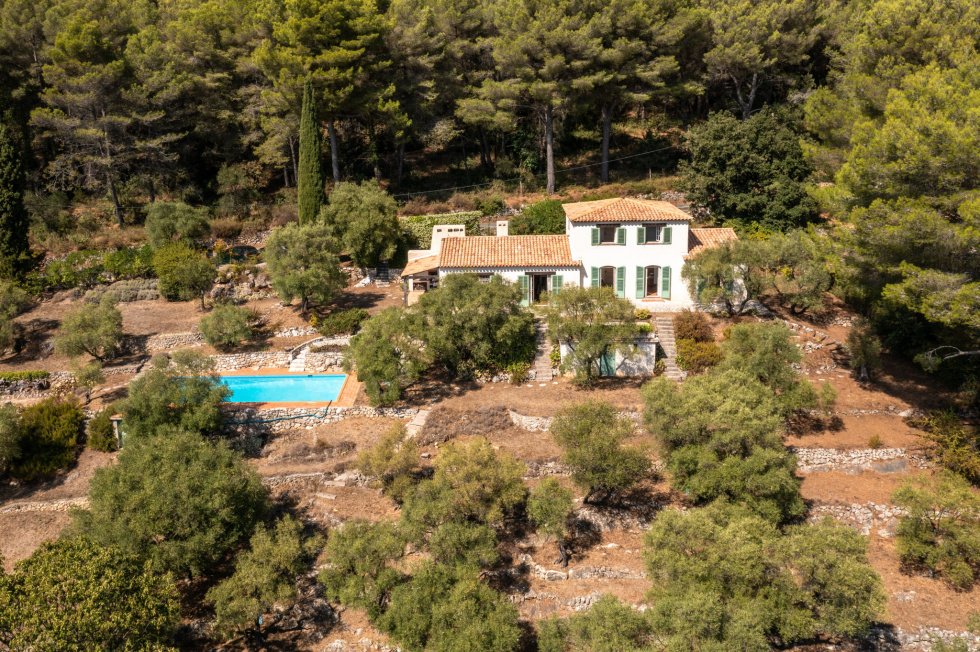 Villa in Tourrettes-sur-Loup, Provence-Alpes-Côte d'Azur, France 1 - 16313420