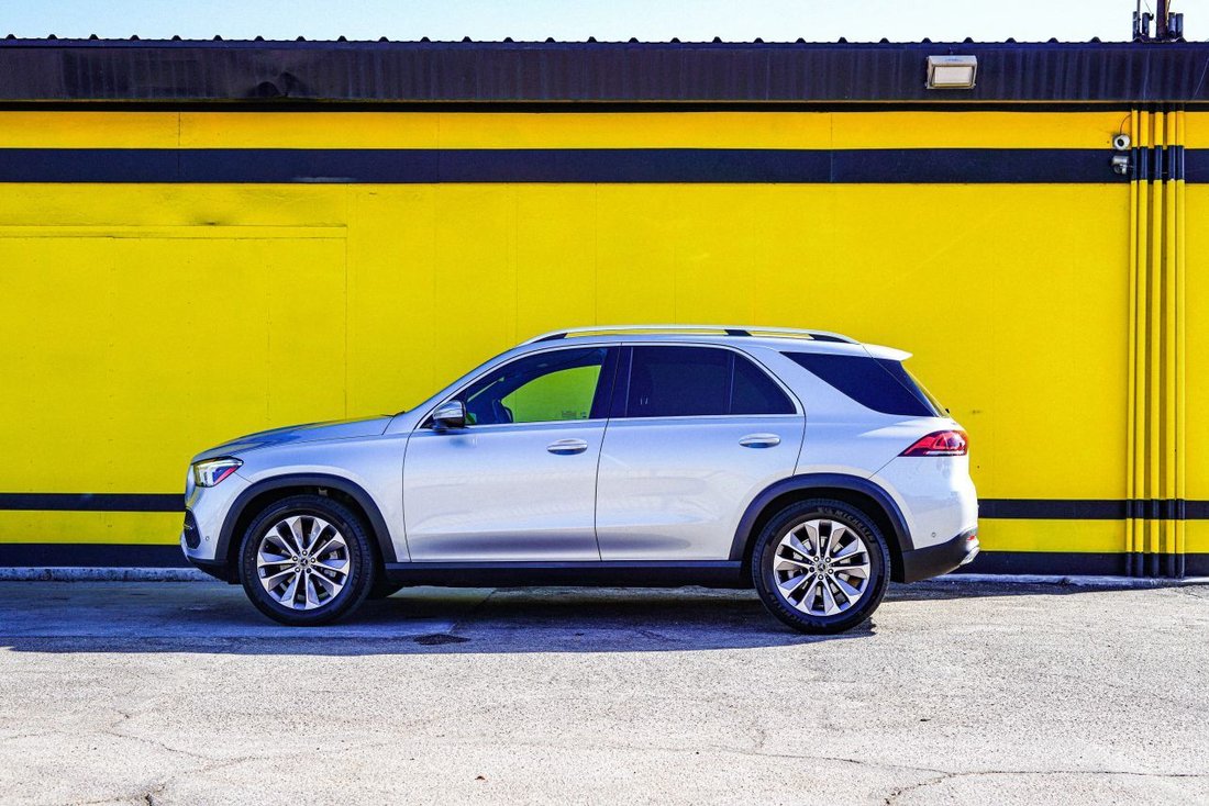 Suv in El Monte, CA, United States 2 - 16318321
