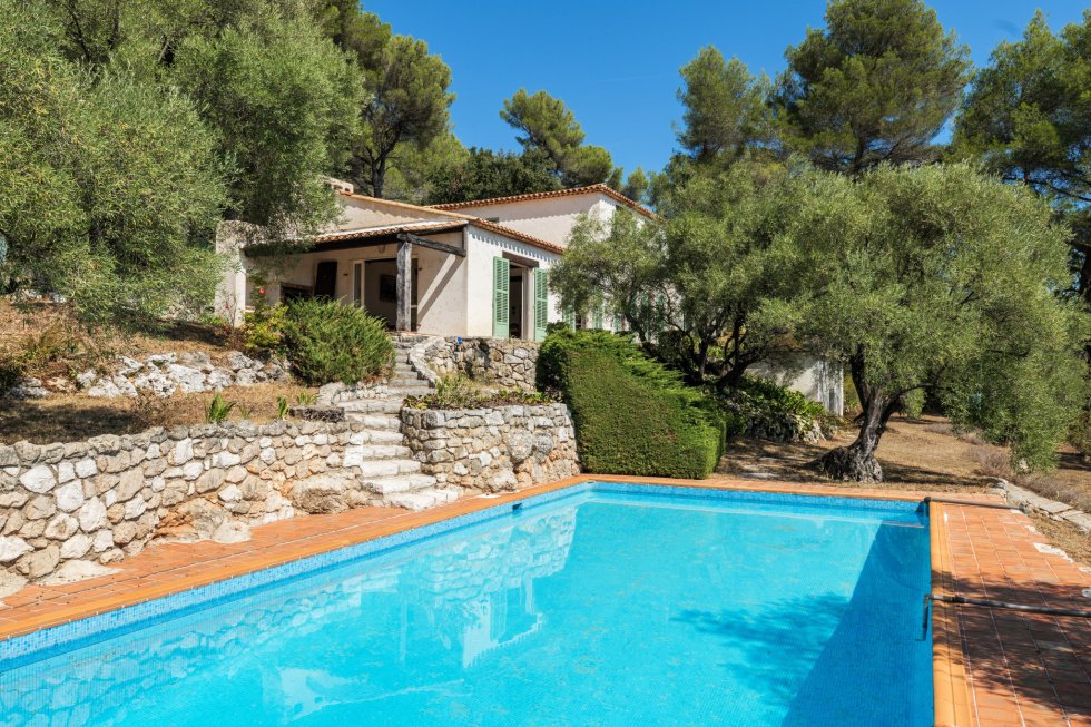 Villa in Tourrettes-sur-Loup, Provence-Alpes-Côte d'Azur, France 2 - 16313420