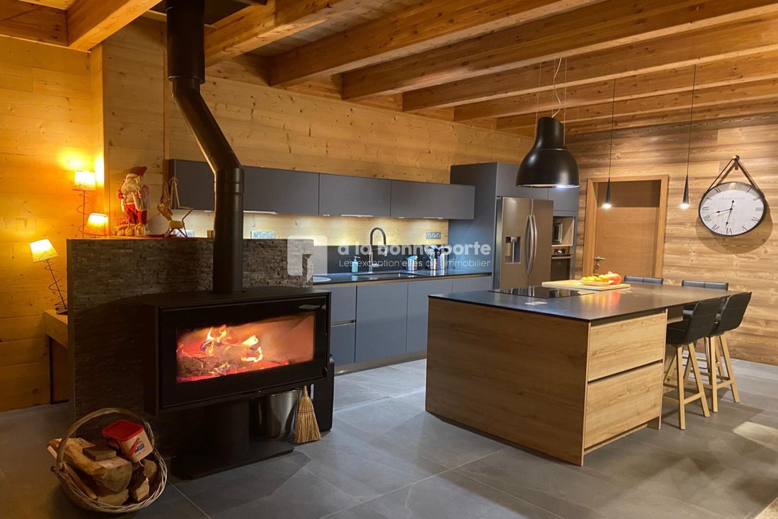 Villa in Prunières, Provence-Alpes-Côte d'Azur, France 4 - 16313613