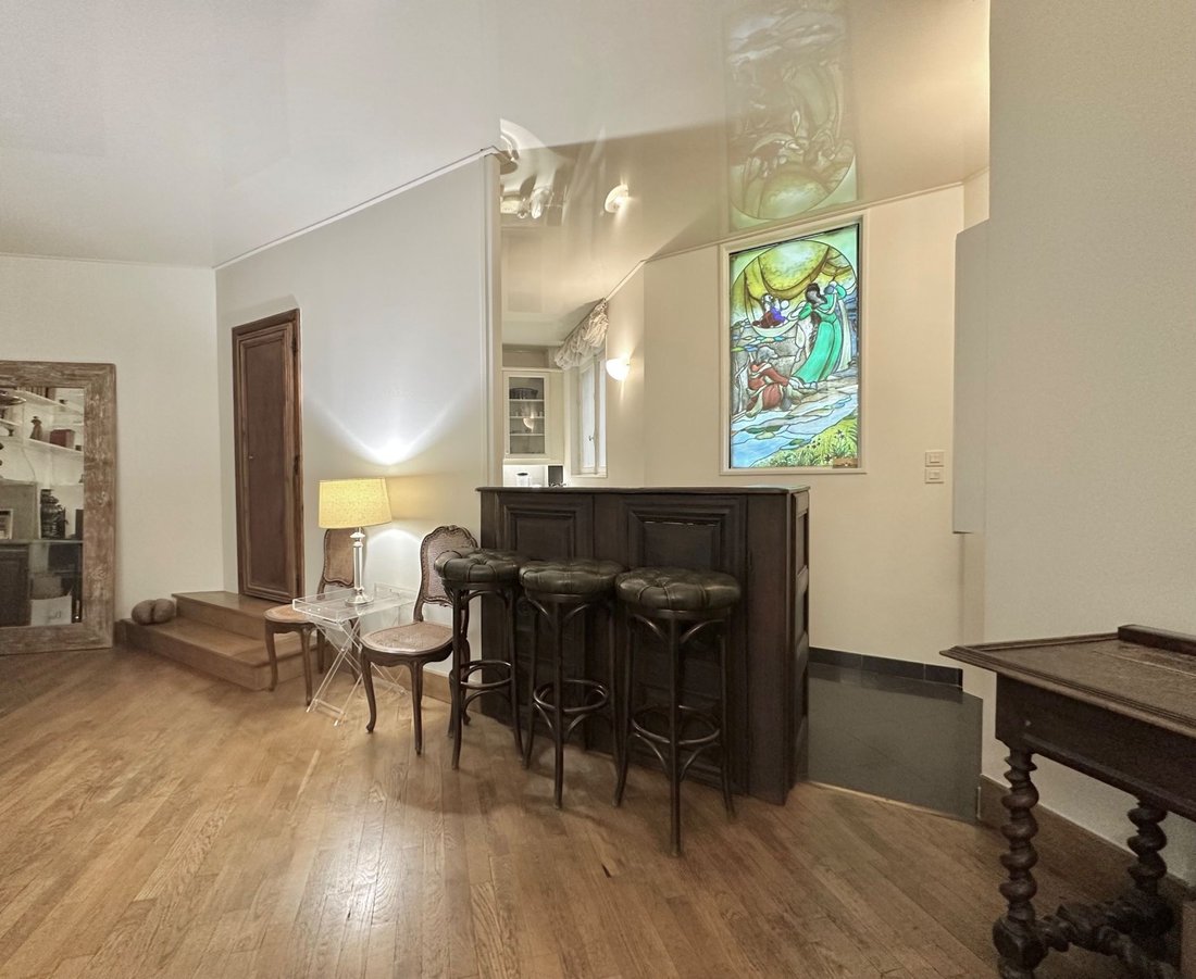 Apartment in Palais Royal, Paris 1er Arrondissement, Paris 5 - 16309716