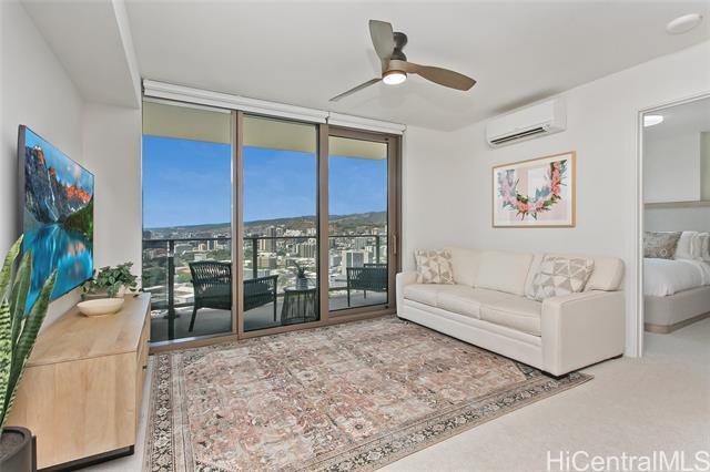 Condo in Honolulu, Hawaii, United States 3 - 16310545