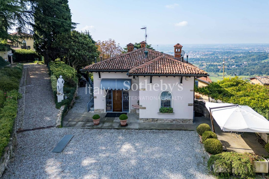 House in Bergamo, Lombardy, Italy 5 - 16315289