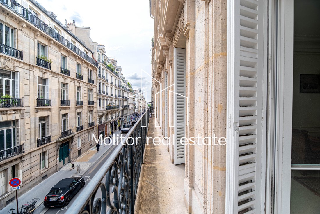 Apartment in Europe, Paris 8e Arrondissement, Paris 4 - 16317192