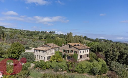 Villa in San Venanzo, Umbria, Italy 1