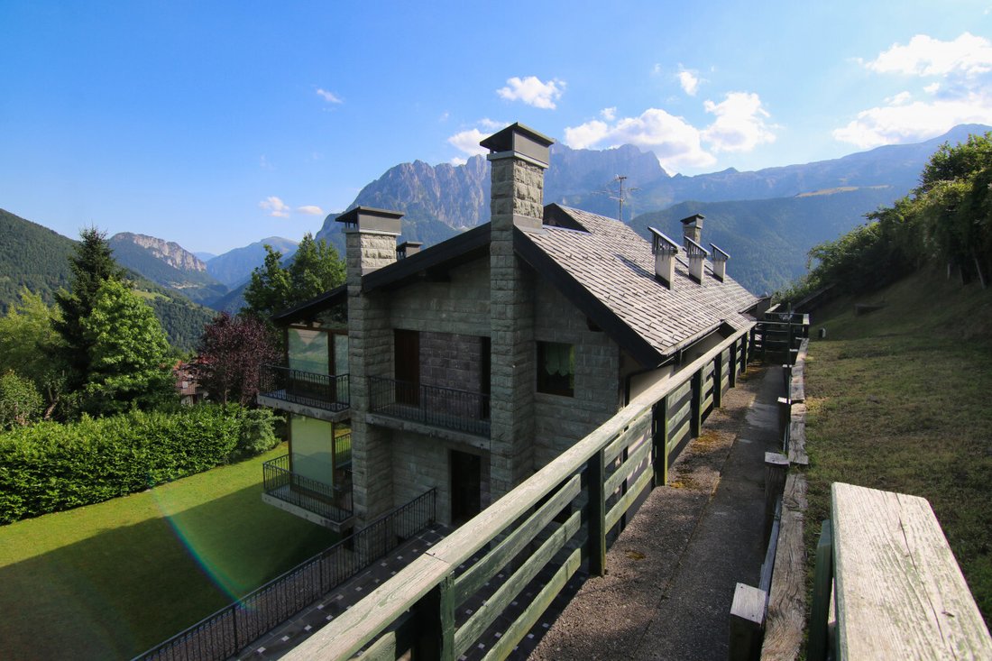 Villa in Vilminore, Lombardy, Italy 5 - 16321037