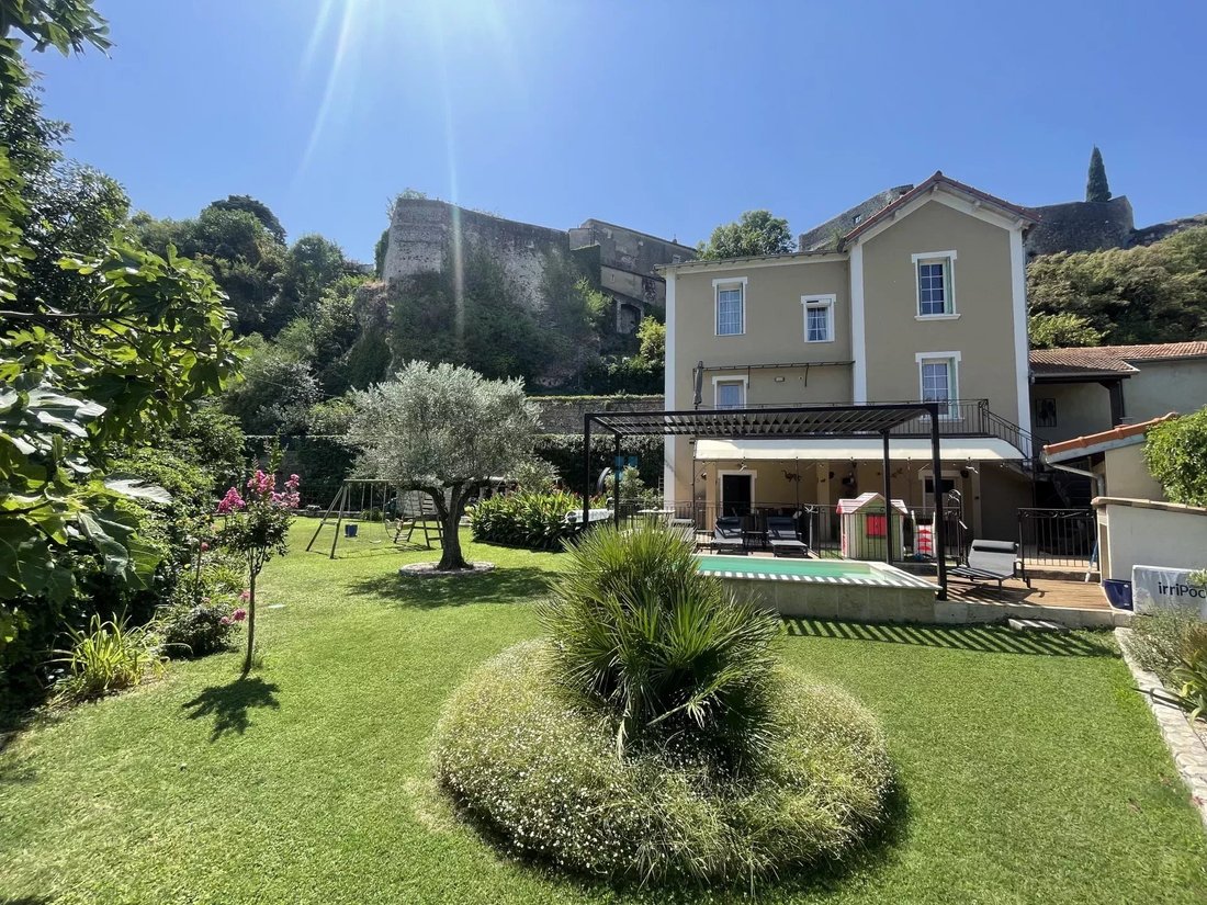 House in Viviers, Auvergne-Rhône-Alpes, France 1 - 16320501
