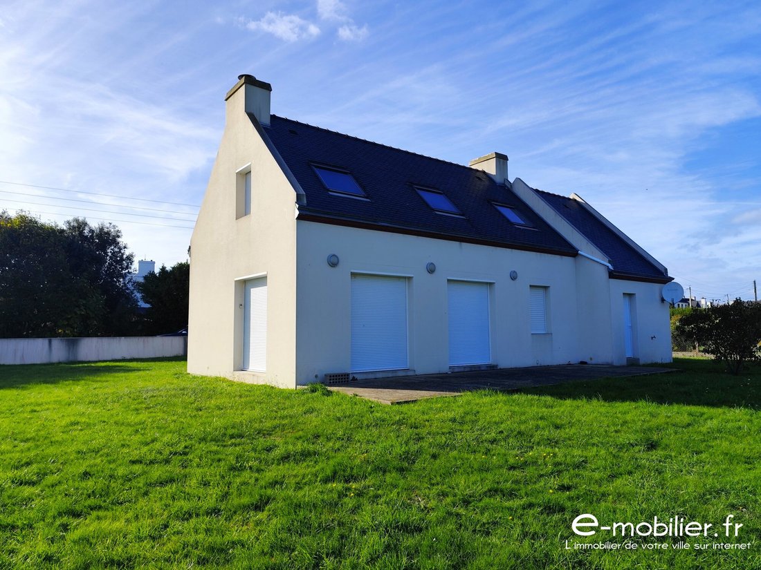 House in Groix, Brittany, France 3 - 16320952