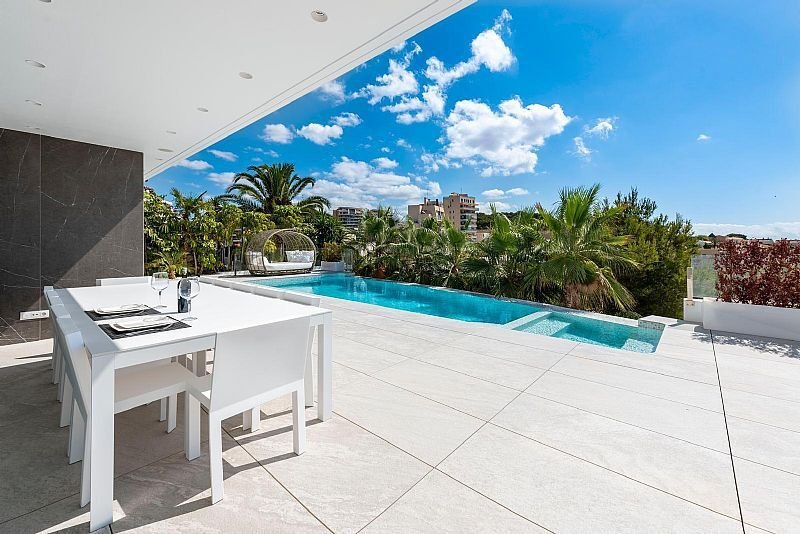 Chalet in Calp / Calpe, Valencian Community, Spain 1 - 16321025