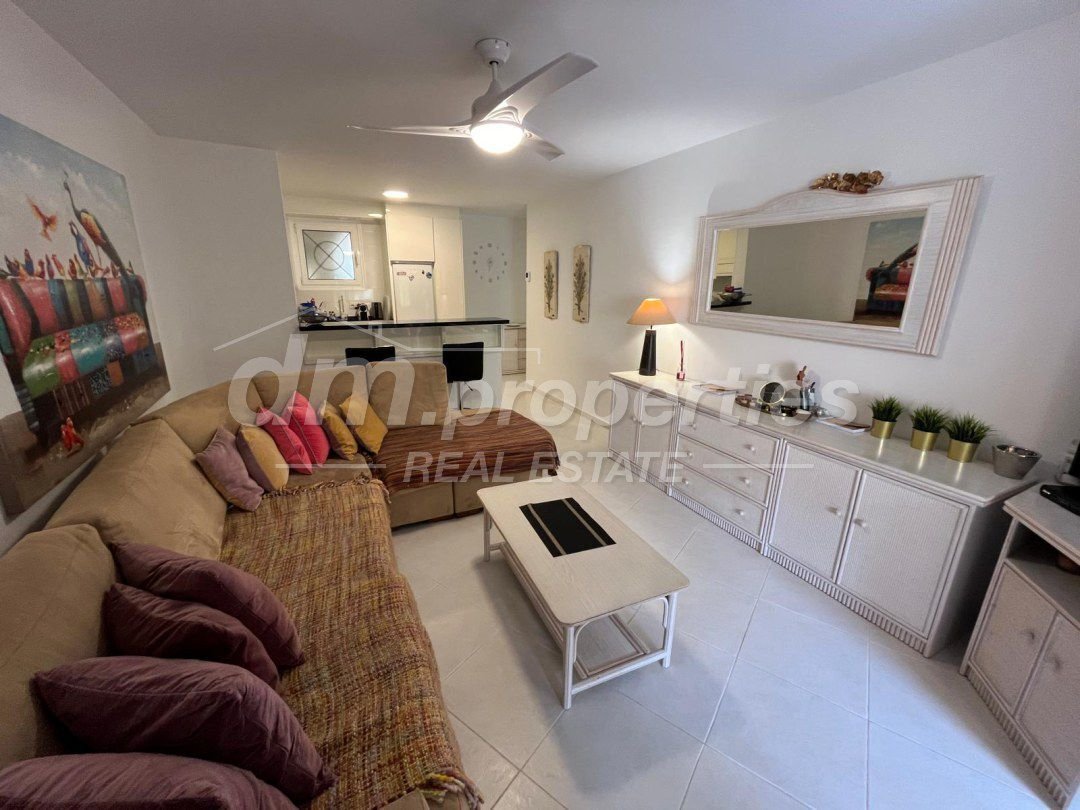 Apartment in Los Cristianos, Canary Islands, Spain 4 - 16321016