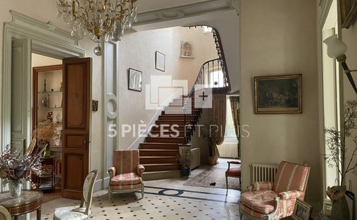 Castle for Sale in Évreux, Normandy, France