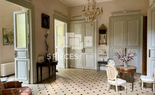 Castle for Sale in Évreux, Normandy, France