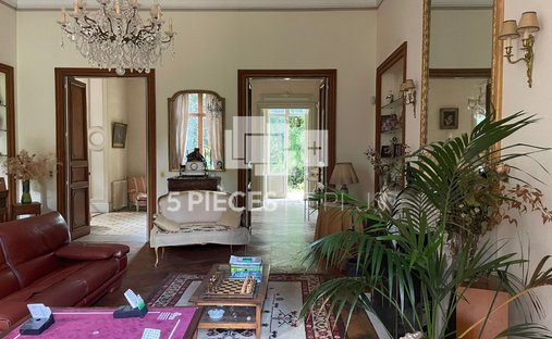 Castle for Sale in Évreux, Normandy, France