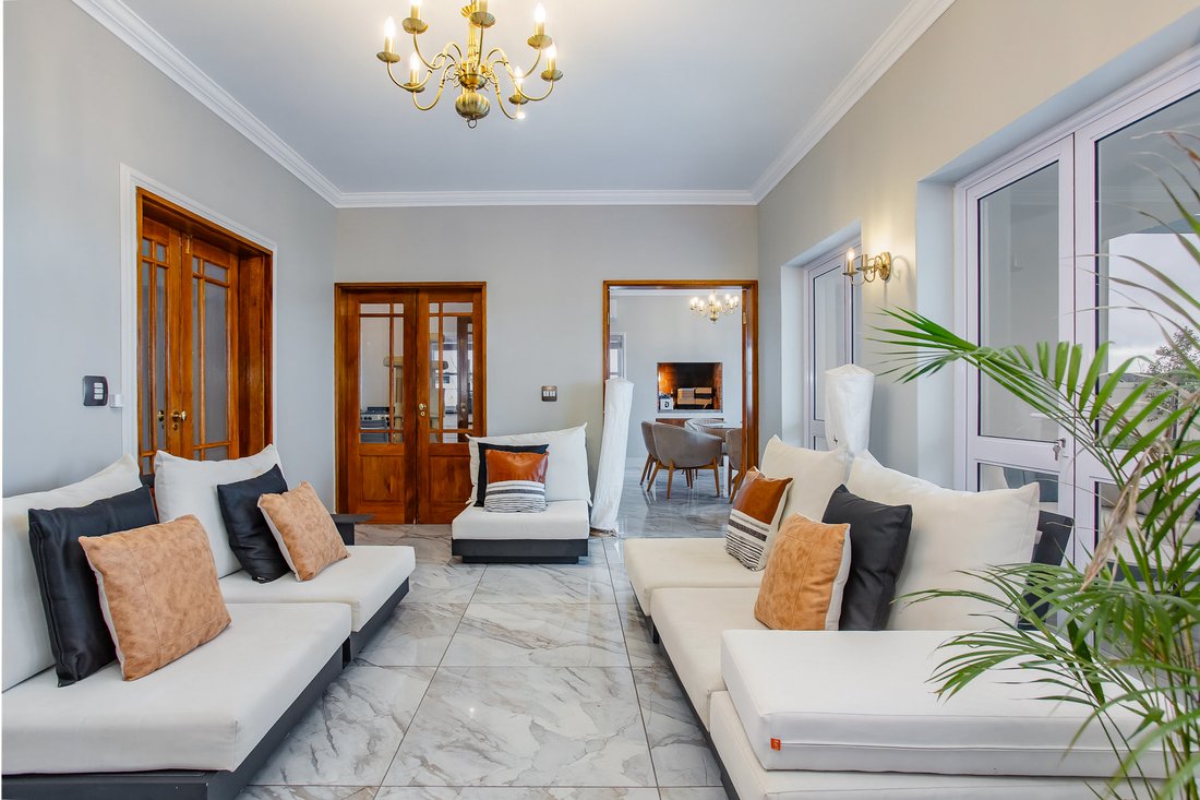 House in Paarl, Groenvlei, Western Cape 5 - 16321121