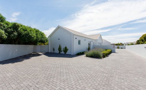 House in Langebaan, Western Cape, South Africa 1