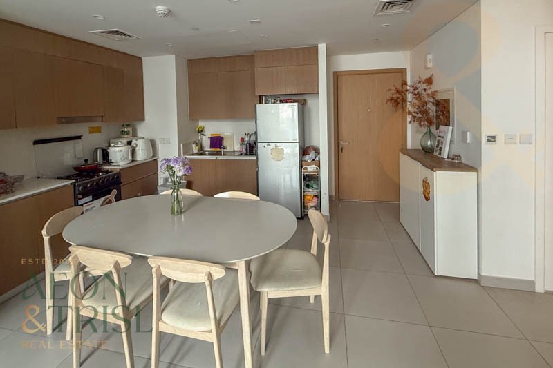 Apartment in Naif, Dubai, United Arab Emirates 2 - 16321821
