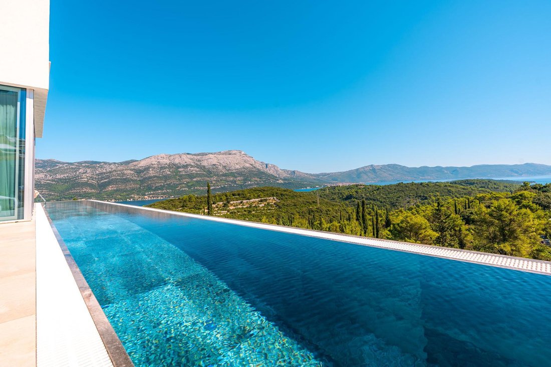 Villa in Gradski kotar Stari grad, Korcula, Dubrovnik-Neretva County 2 - 14300720