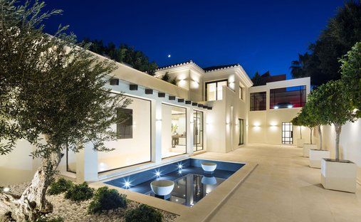 Villa in Marbella, Andalusia, Spain 1