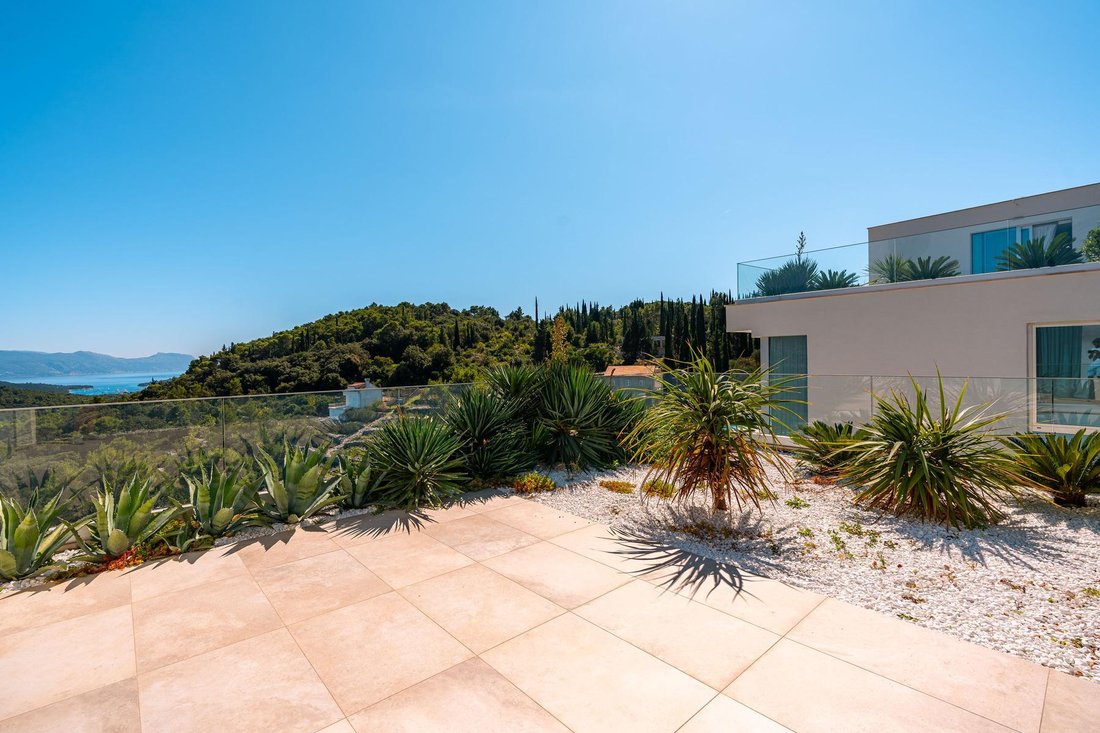 Villa in Gradski kotar Stari grad, Korcula, Dubrovnik-Neretva County 5 - 14300720