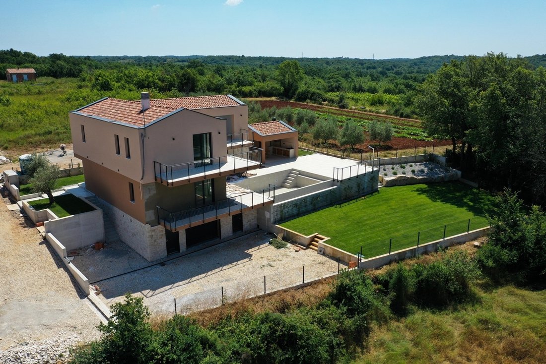 Villa in Višnjan, Istria County, Croatia 3 - 16323520