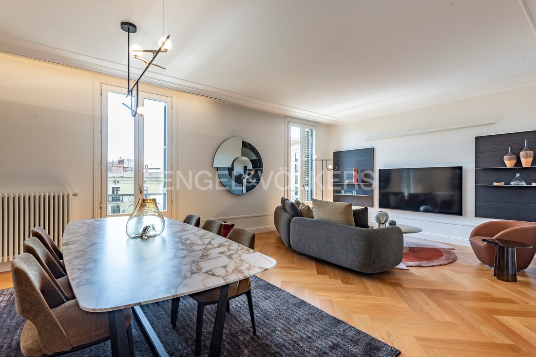 Apartment in Eixample, Barcelona, Spain 1 - 16323347