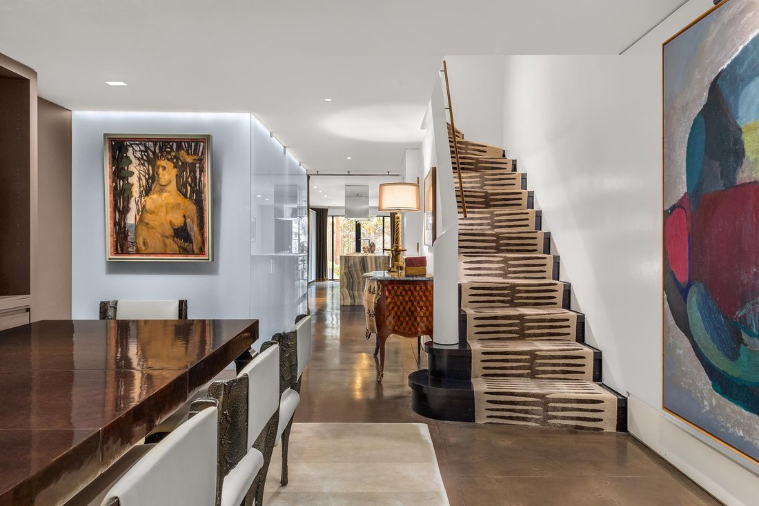 House in New York, New York, United States 1 - 15305657
