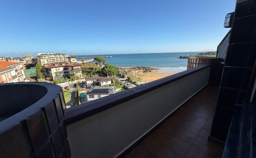 Castle for Sale in Castro-Urdiales, Cantabria, Spain