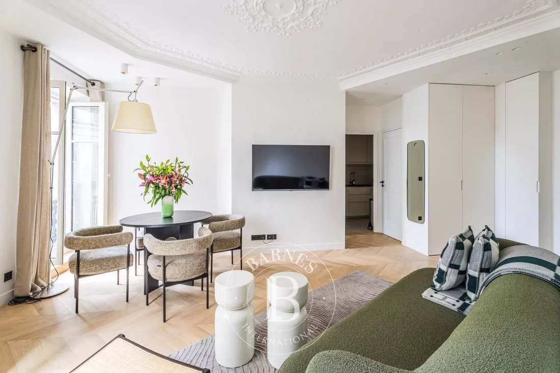 Apartment in Trudaine-Maubeuge, Paris 9e Arrondissement, Paris 2 - 16321294