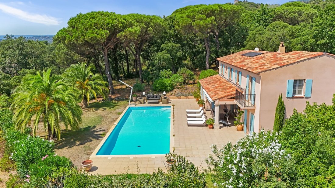Villa in Grimaud, Provence-Alpes-Côte d'Azur, France 2 - 16158994
