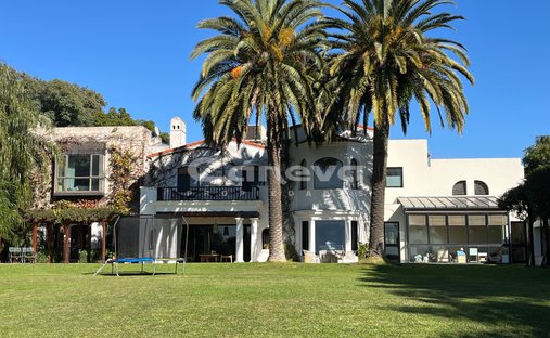Casa a Acassuso, Provincia di Buenos Aires, Argentina 1