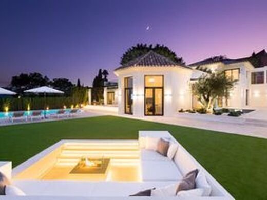Villa in Puerto Banus, Marbella, Spain 2 - 15376825