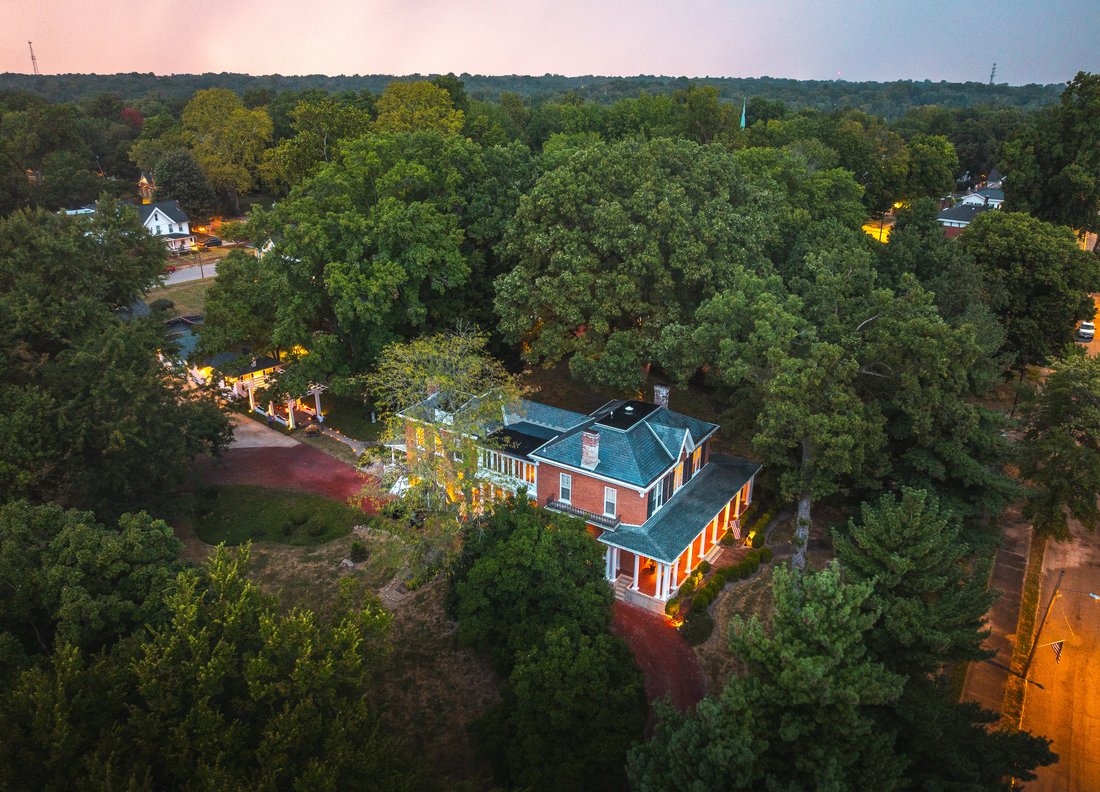 House in Alton, Illinois, United States 3 - 16321286