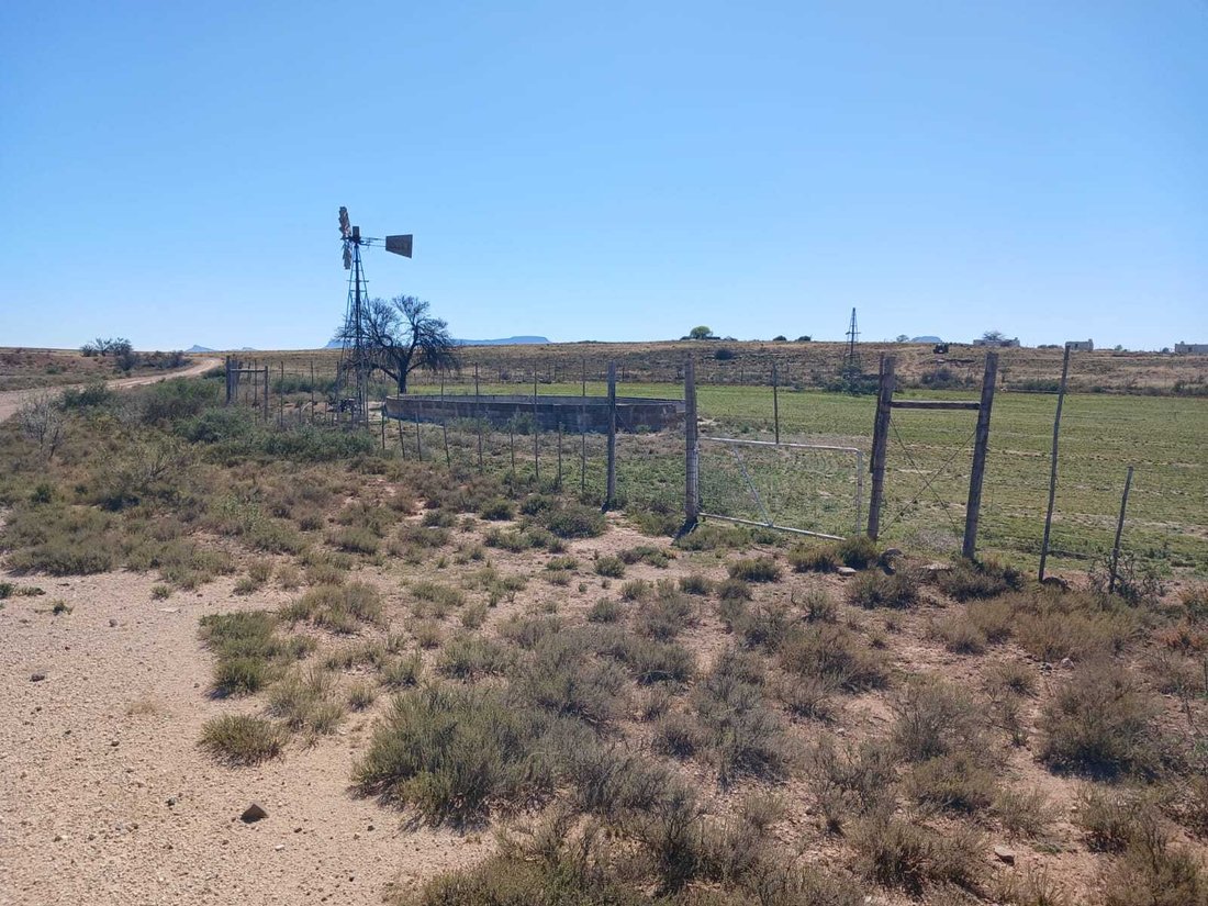 Farm Ranch in Tarkastad, Eastern Cape, South Africa 4 - 16322272