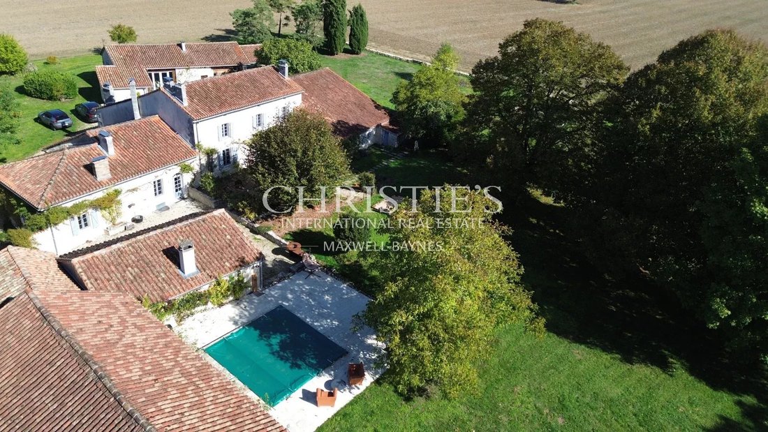 House in Magnac-Lavalette-Villars, Magnac-lès-Gardes, France 3 - 16042480