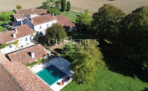 Casa a Magnac-Lavalette-Villars, Magnac-lès-Gardes, Francia 1