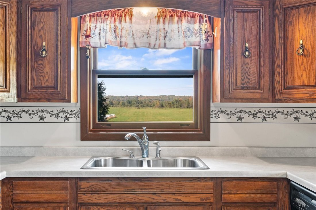 House in Medford, Wisconsin, United States 4 - 16321260