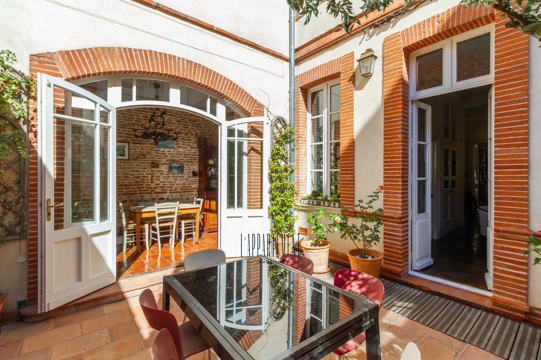House in Capitole, Toulouse, France 1 - 16322931