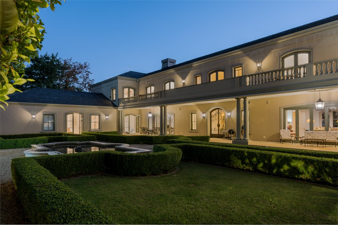 Estate in Stellenbosch, Western Cape, South Africa 3 - 16322273