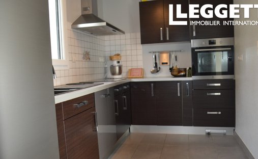 Castle for Sale in Marmande, Nouvelle-Aquitaine, France