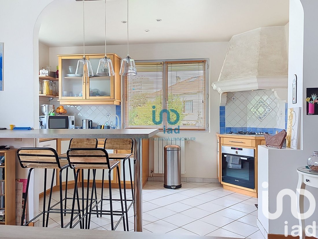 House in Le Petit Chambord, Bourg-la-Reine, France 4 - 16322559
