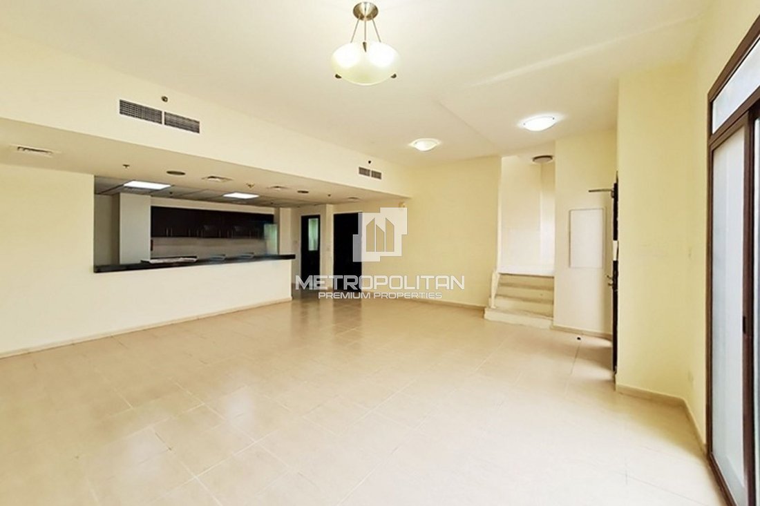 Apartment in JVC / Jumeirah Village Circle, Dubai, United Arab Emirates 2 - 16322258