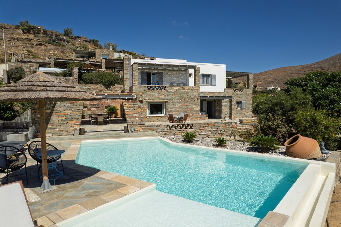 Villa in Kea, Aegean, Greece 2 - 16259474