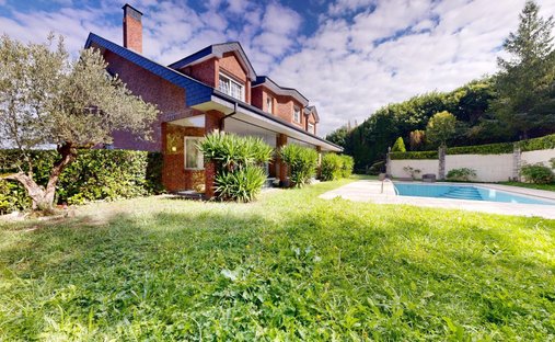 Villa a Mungia, Paesi Baschi, Spagna 1
