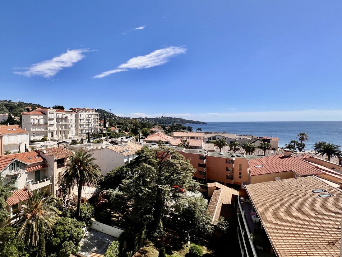 Apartment in Ville-Les Saquedes-Le Bouillonnet, Sainte-Maxime, France 1 - 16324132