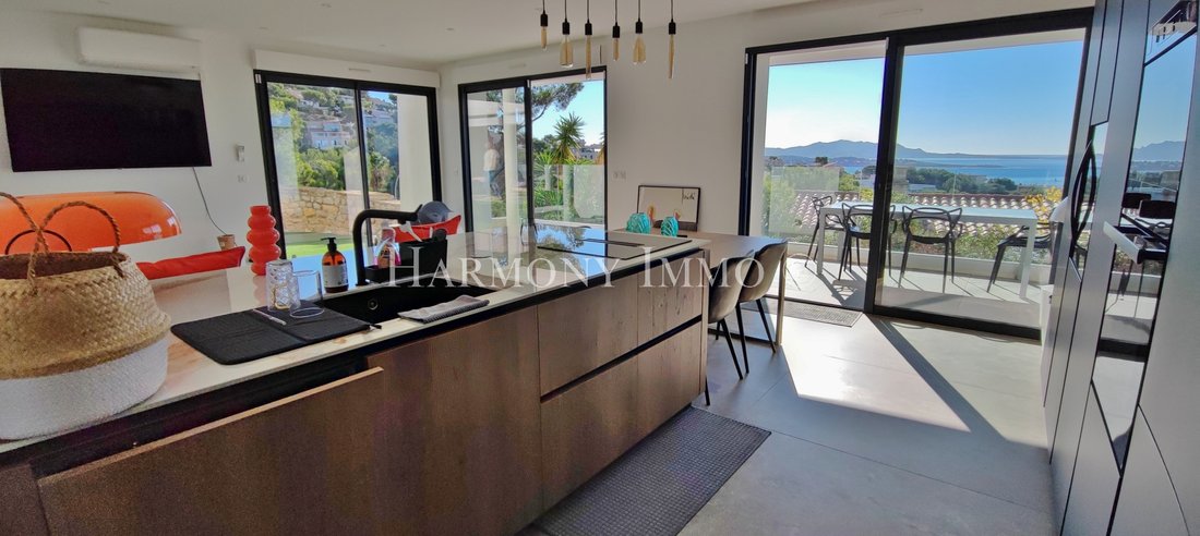Apartment in Bandol, Provence-Alpes-Côte d'Azur, France 5 - 12694752